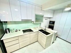 Blk 223 Lorong 8 Toa Payoh (Toa Payoh), HDB 5 Rooms #556375421